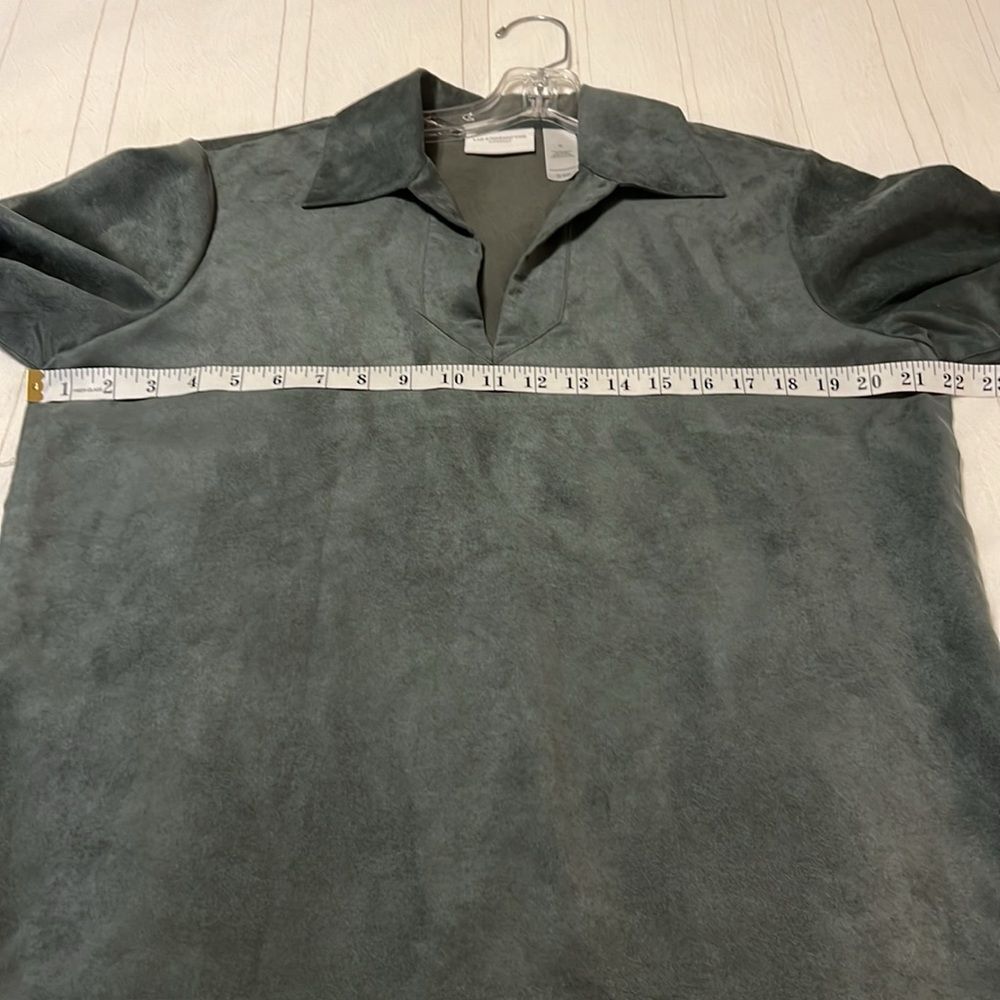 Liz Claiborne 3/4 Length Micro Suede Tunic Blouse - Picture 3 of 6
